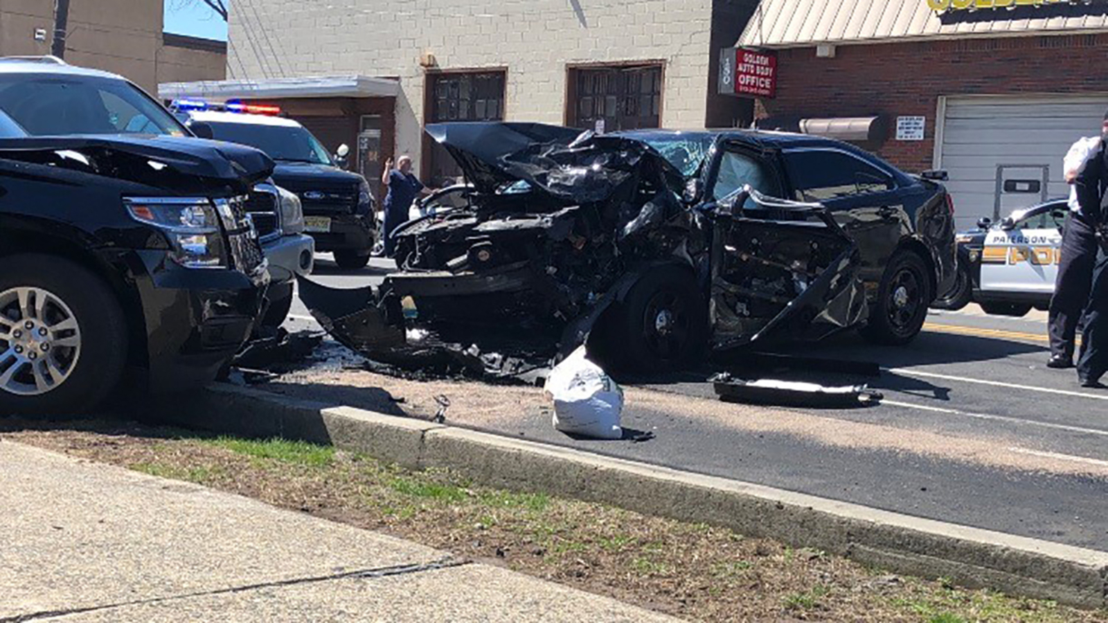 Paterson, New Jersey police officer killed when patrol car crashes into