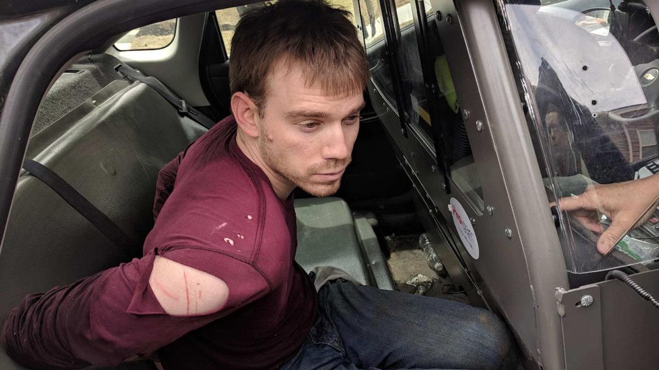 Suspect in deadly shooting at Nashville Waffle House caught by police