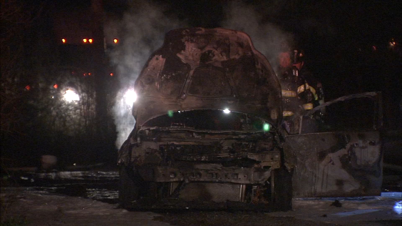 Pennsauken car fire under investigation