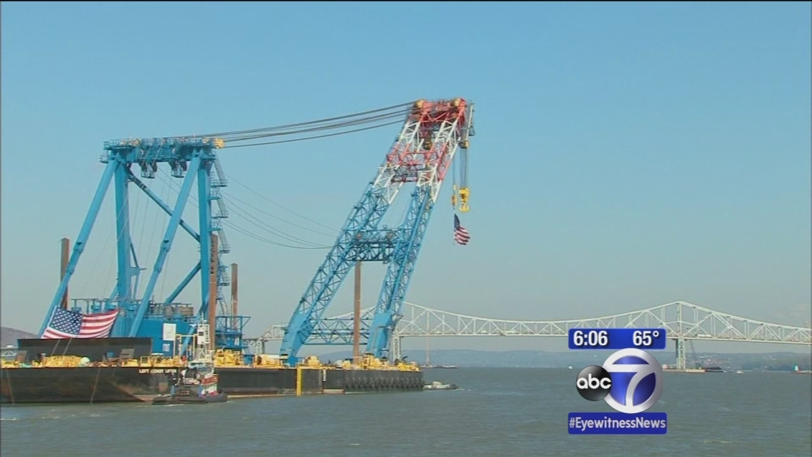 One of world's largest cranes shows up for work at Tappan Zee Bridge
