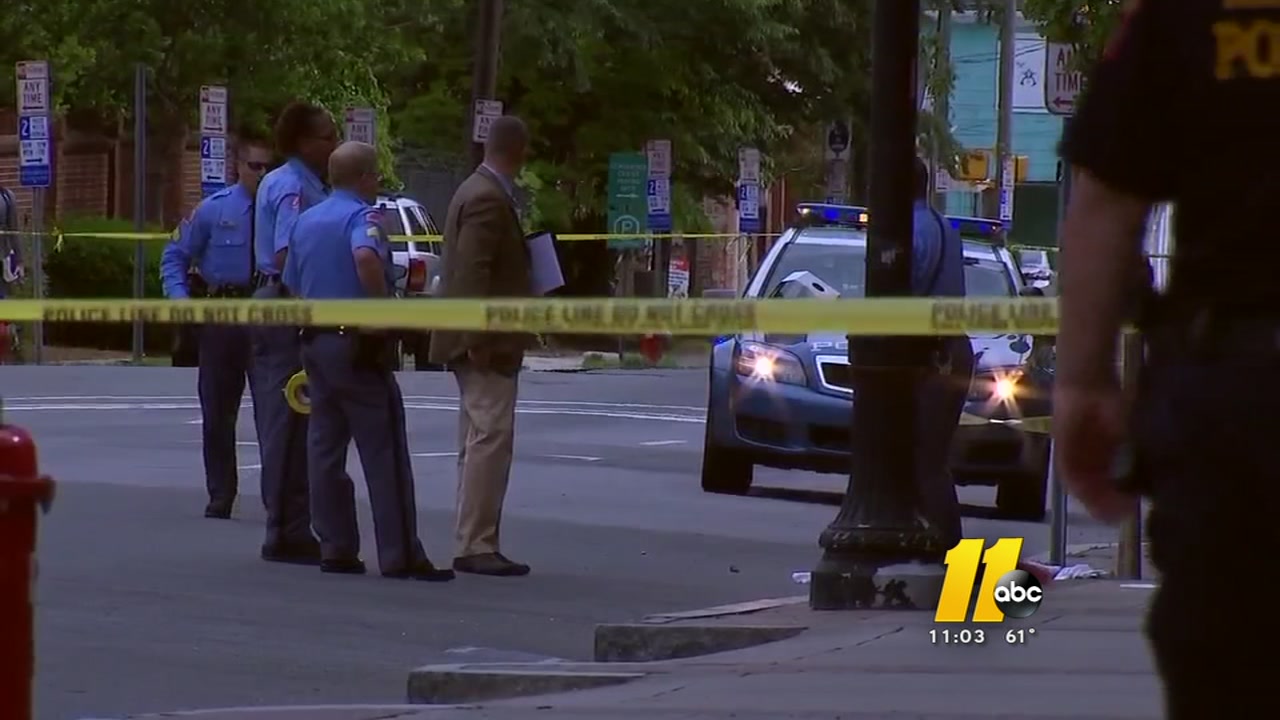 Woman shot man who was attempting to rob her on Blount Street