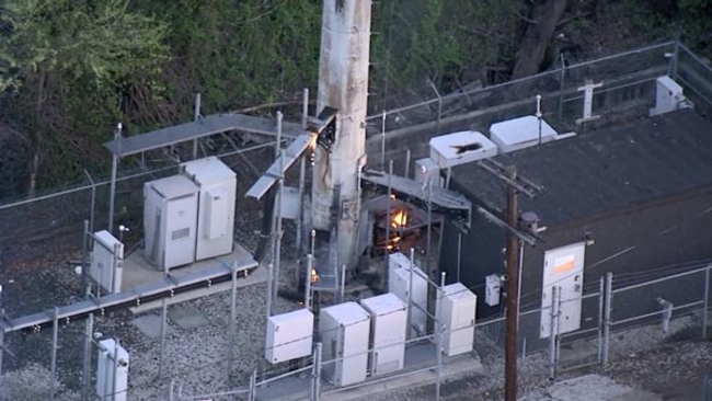 Cell phone tower catches fire near Schuylkill Expressway - 6abc ...