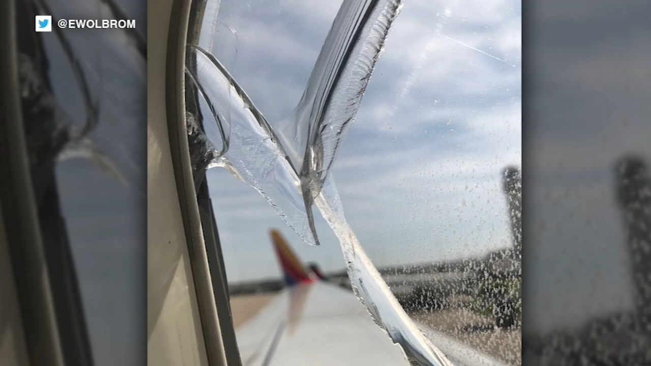Southwest flight from Midway diverted to Cleveland after cracked window