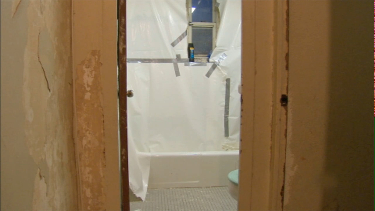 Council members tour NYCHA complex to see living conditions