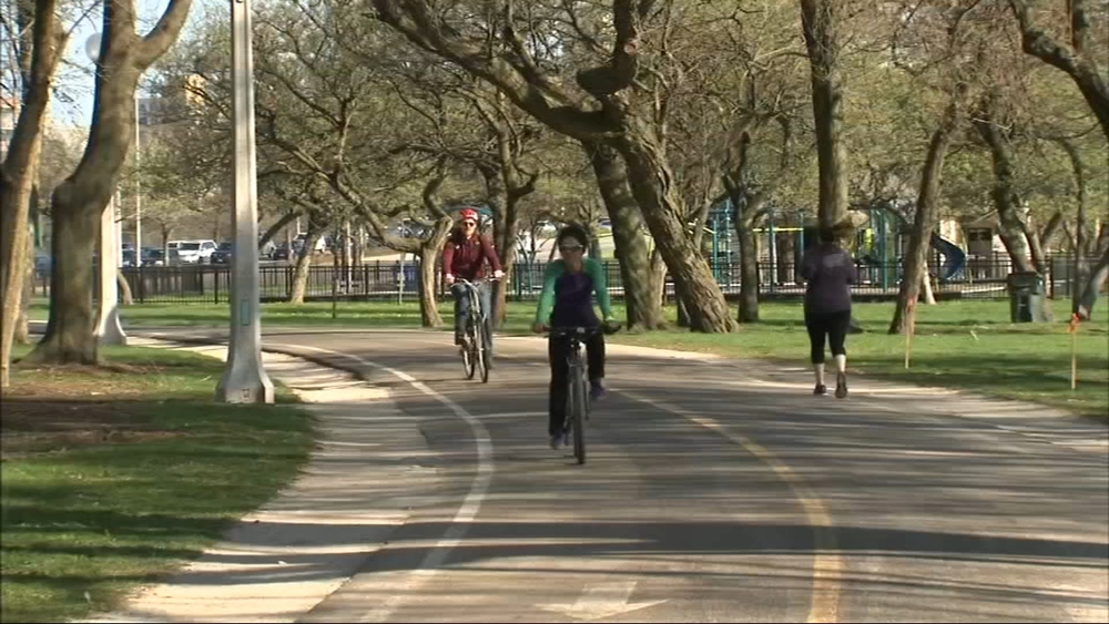 City breaks ground on next phase of Lakefront Trail separation project