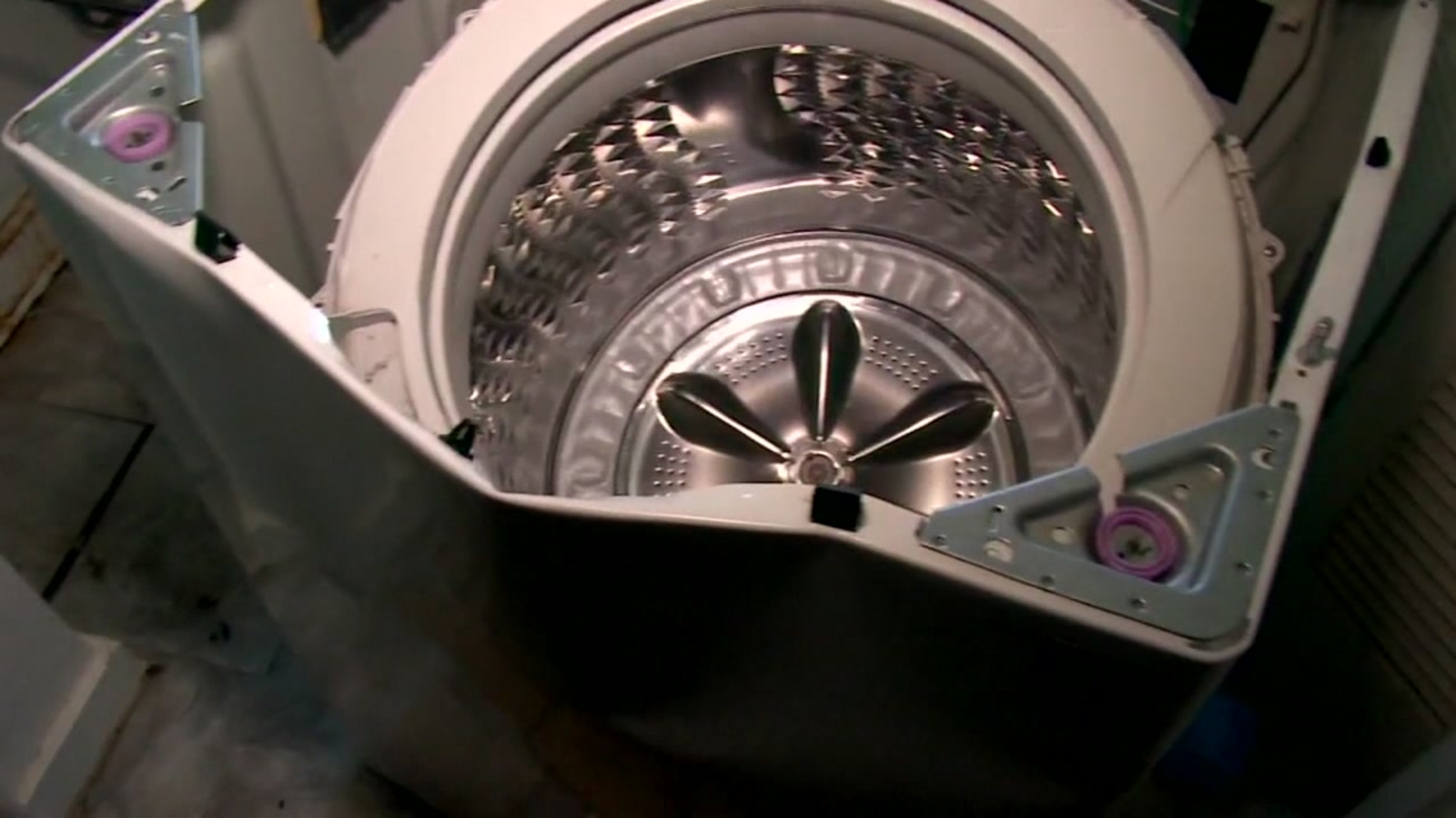 Texas family says Samsung washing machine exploded ABC13 Houston