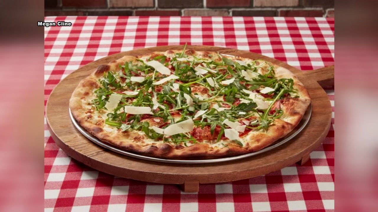 Grimaldi's awarding free pizza party to teachers