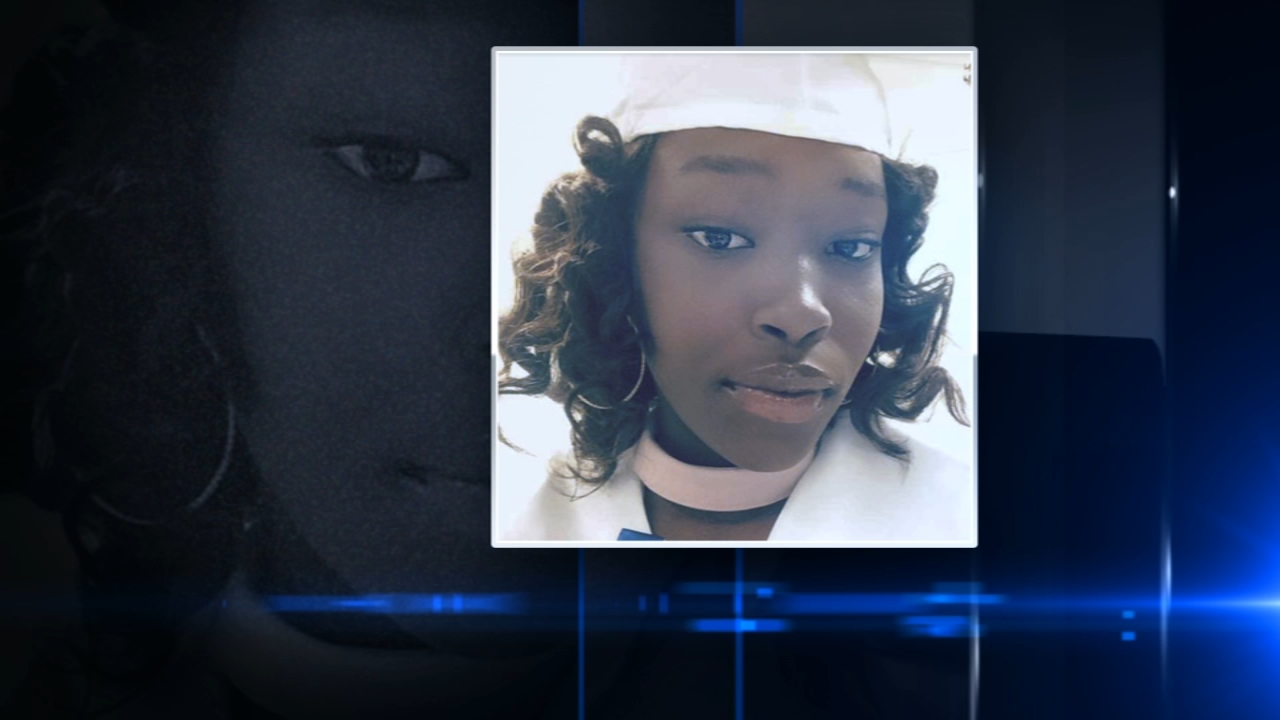 Girl, 15, shot to death in Englewood