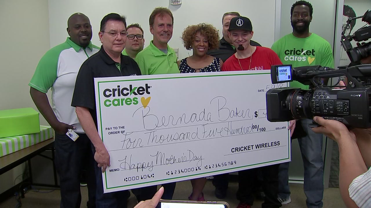 Paul Wall surprises mom affected by Hurricane Harvey