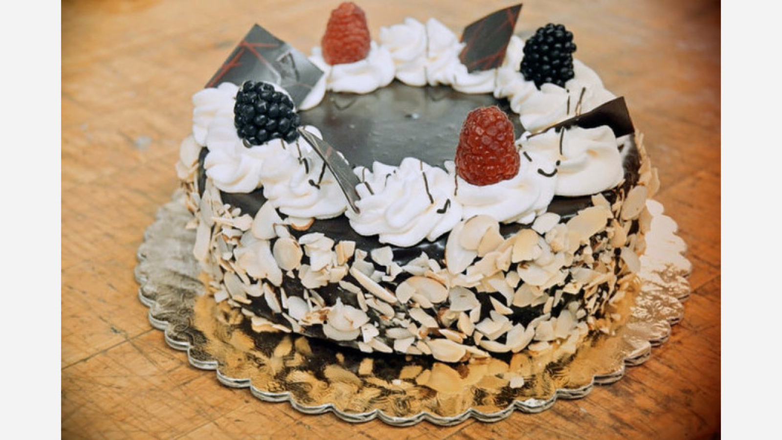 Fresno's top 4 bakeries to visit for cakes, pastries and Chinese treats