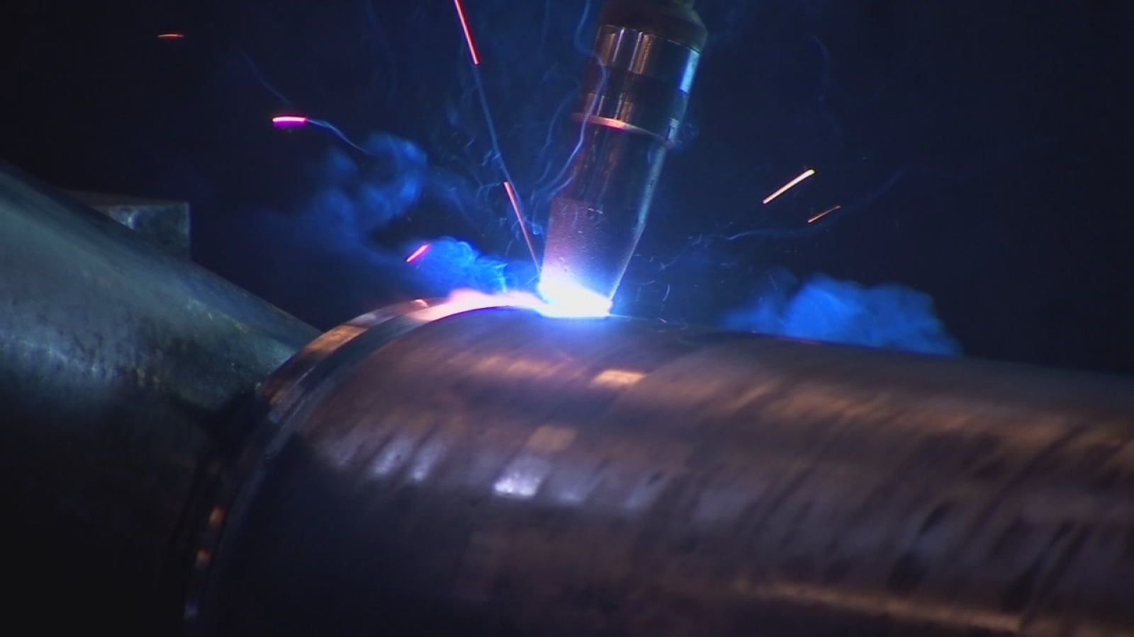 Southwest Fresno company is making its mark for helping put equipment