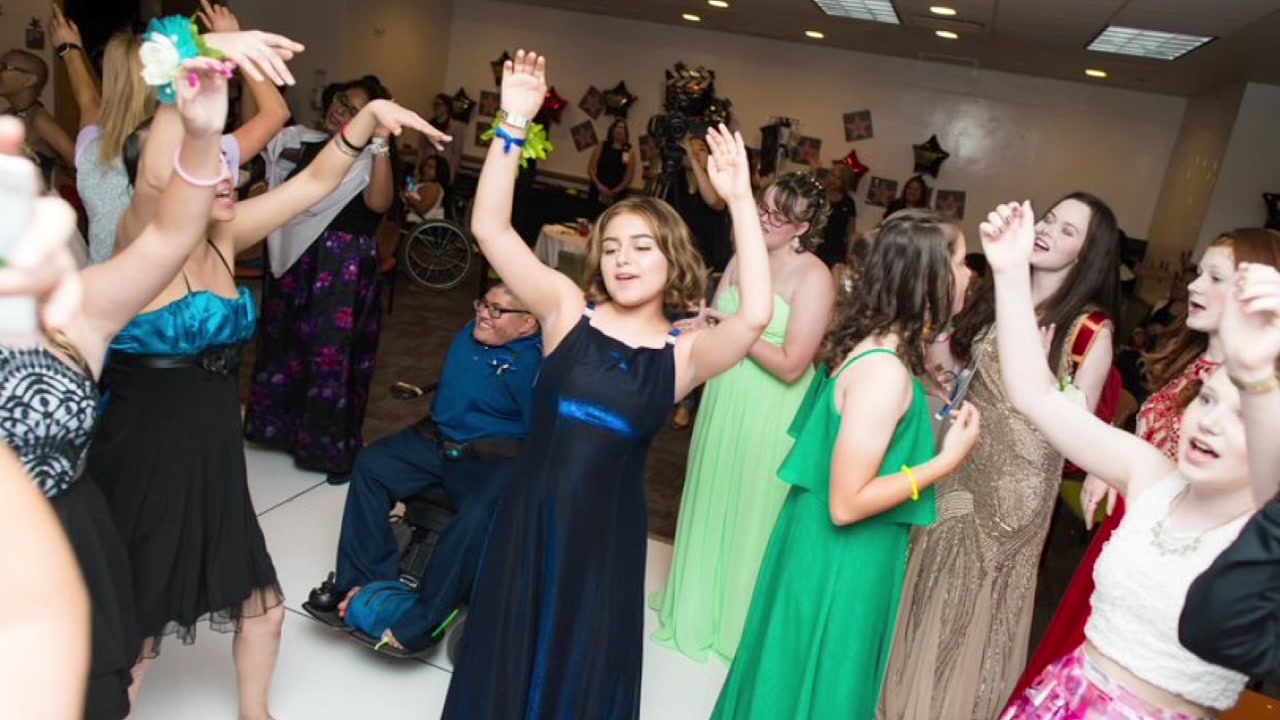 Texas Children's Hospital puts on prom hosted by Texas Children's Child Life Department