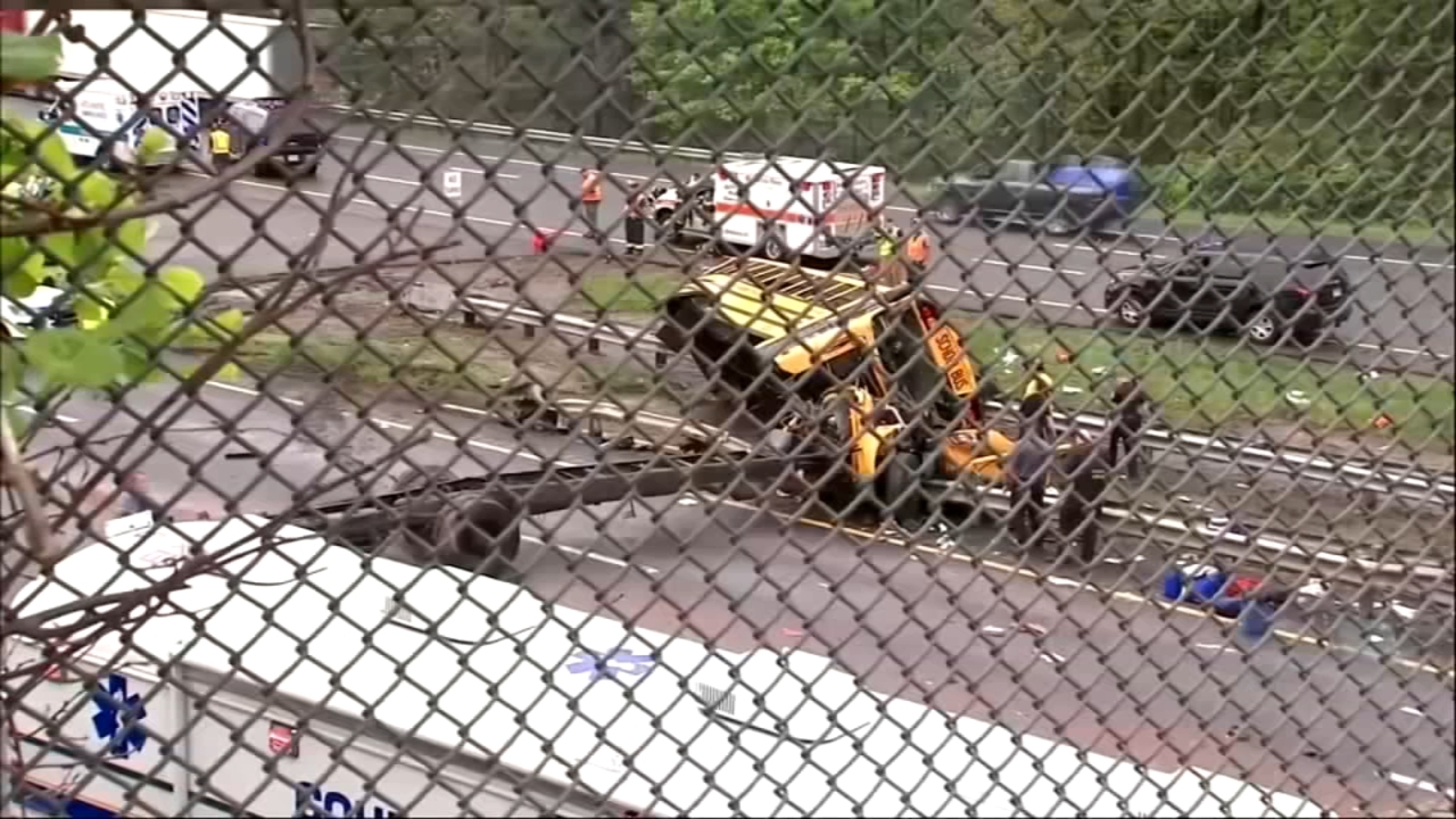 School bus crash in Mount Olive Township, NJ, kills child and teacher ...