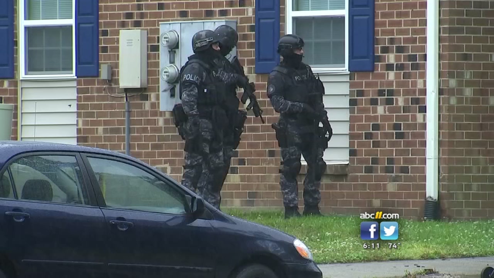 Durham police make an arrest after standoff at apartment complex