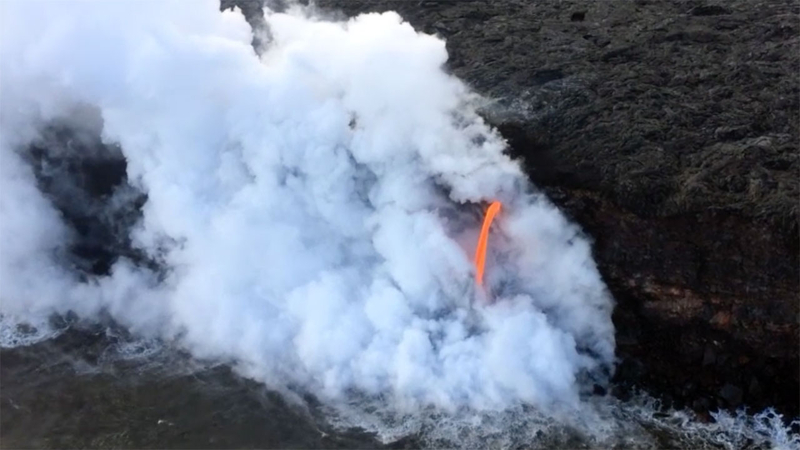 Laze Hawaiian Officials Warn Of Harmful Lava Haze Shooting From Ocean Amid Kilauea Eruption 6abc Philadelphia