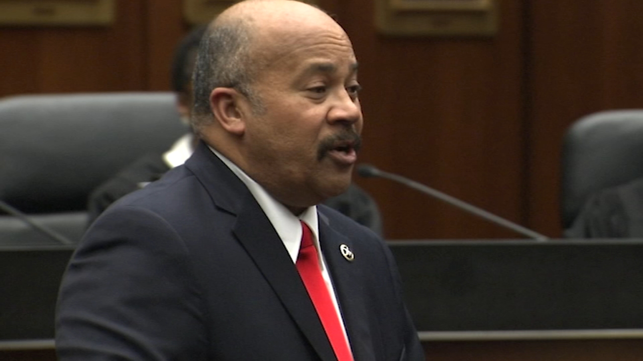 U.S. Marshal in Chicago leaves office without explanation