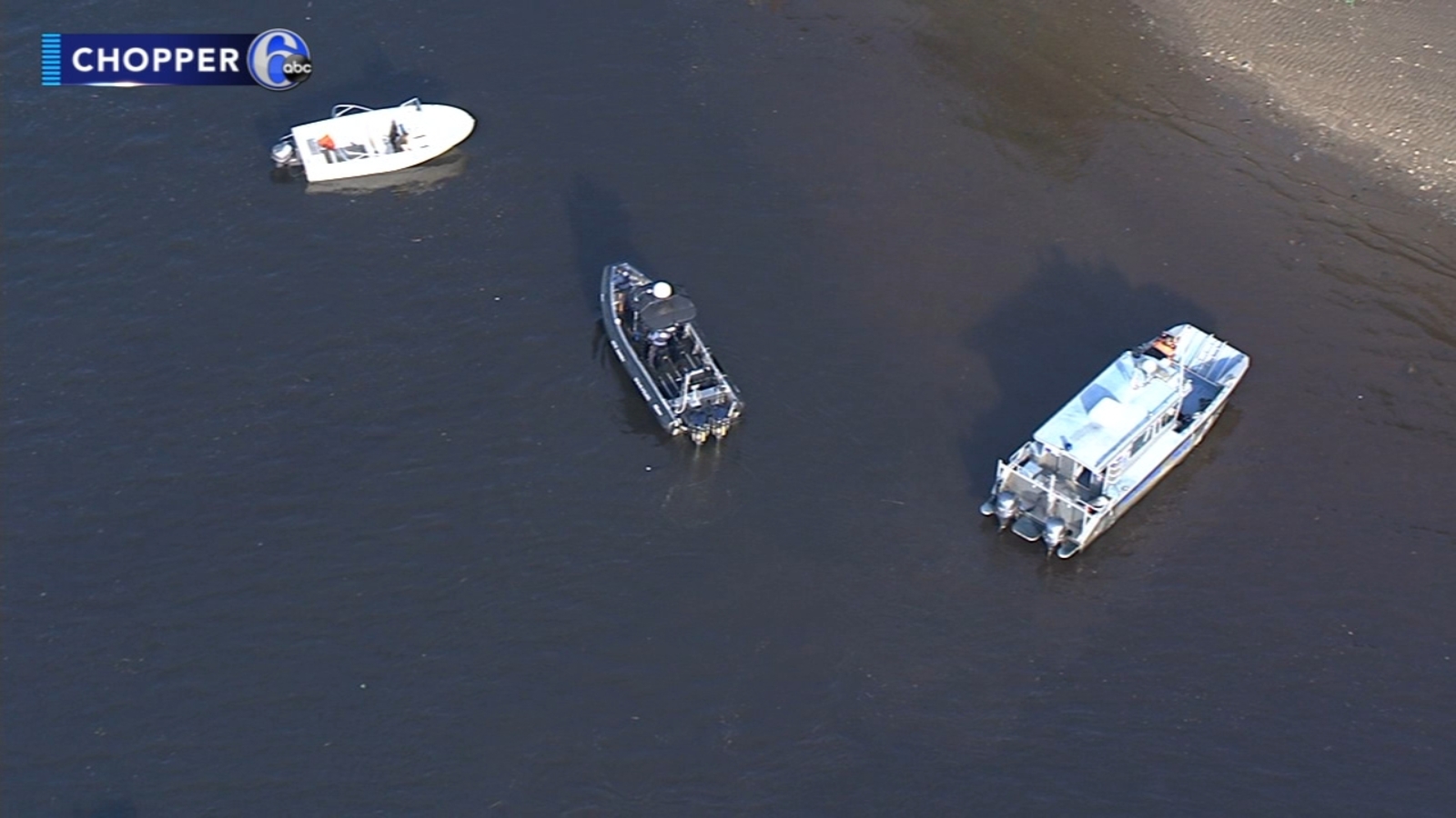 Man fell from boat into Delaware River near Hawk Island in Delanco, New ...