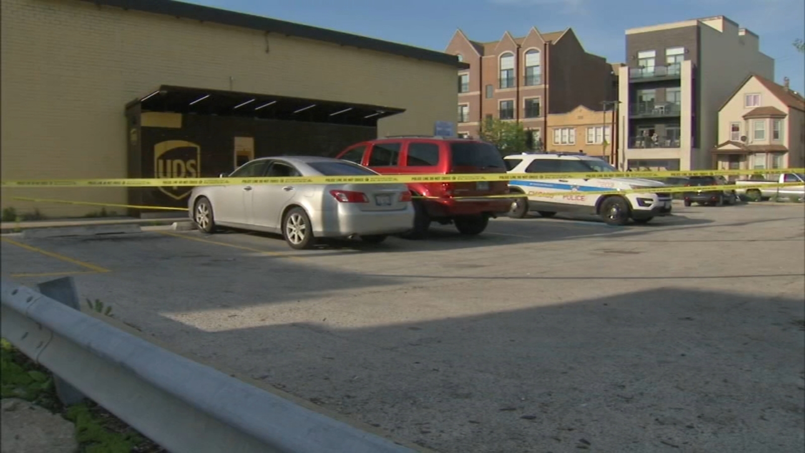 Police 1 shot in Irving Park ABC7 Chicago
