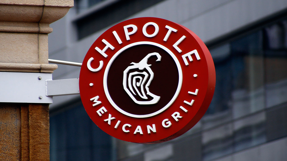 Hundreds report possible illness after eating at Ohio Chipotle