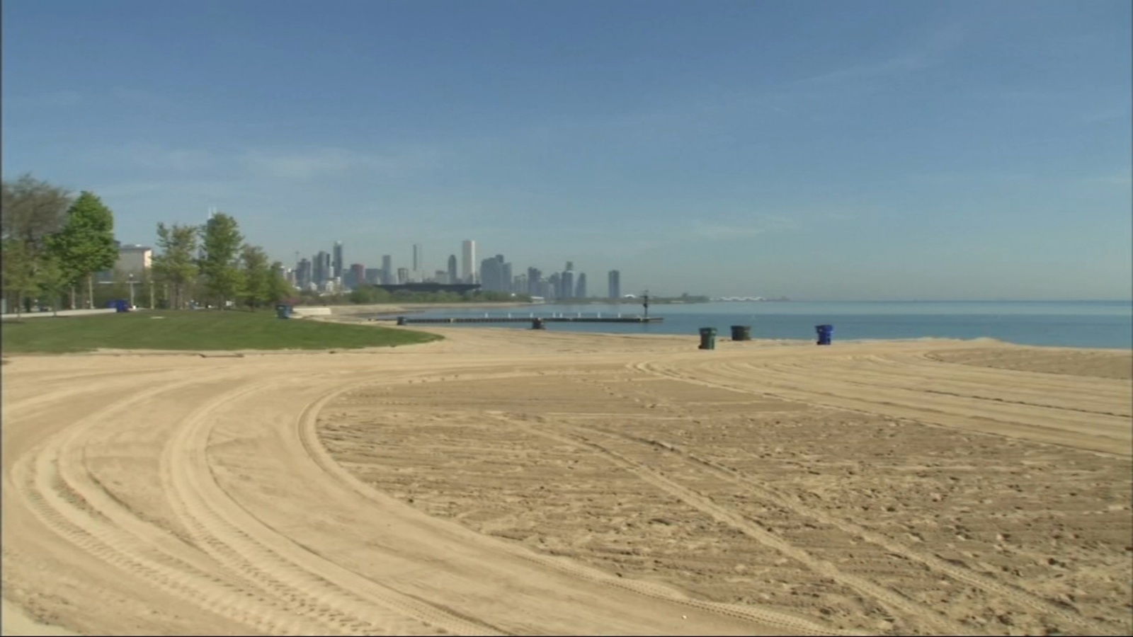 Weather warms up, but Lake Michigan stays cold ABC7 Chicago