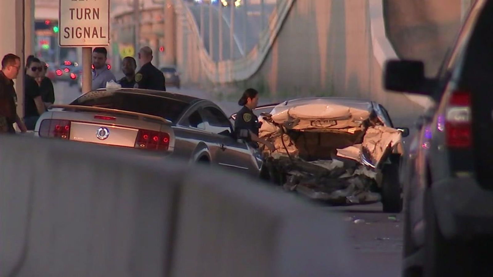 17yearold girl killed in car crash in southwest Houston