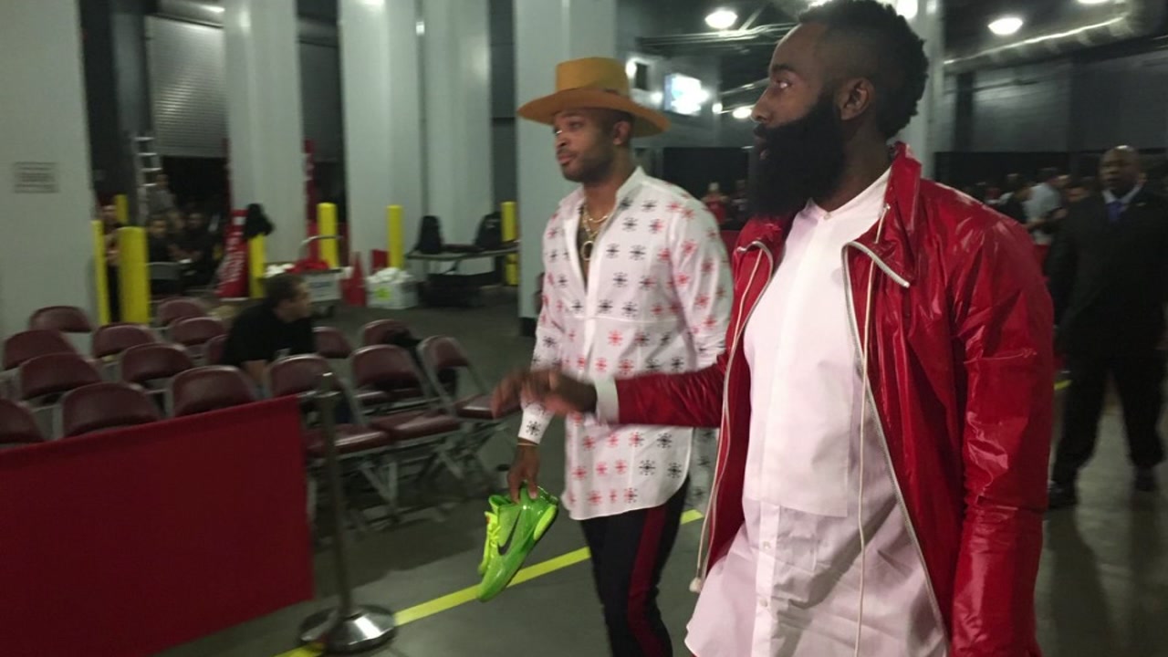 Rockets make fashion statement at WCF Game 1