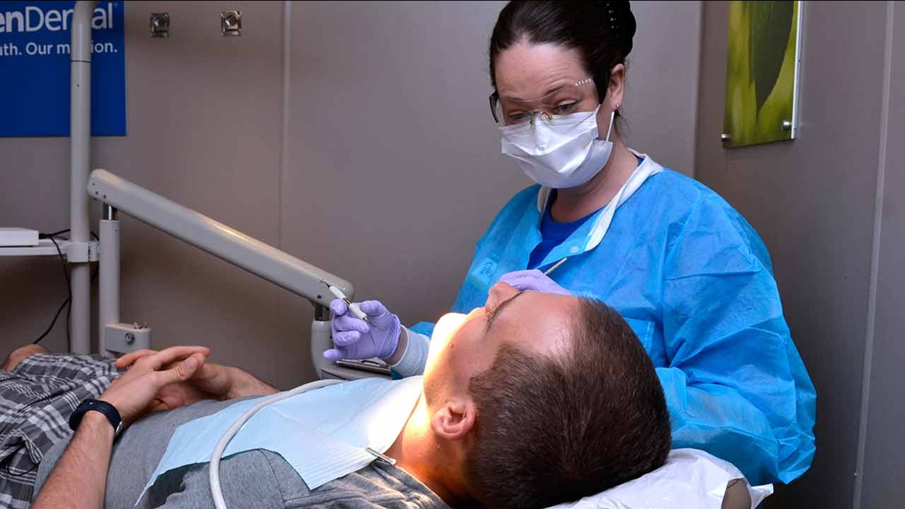 Conroe dentist to offer free service to veterans ABC13 Houston
