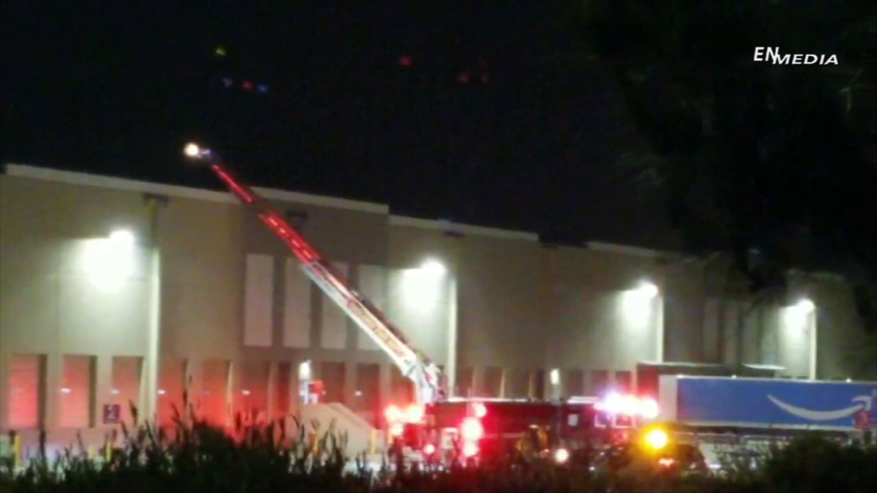 Fire breaks out at Amazon distribution center in Redlands
