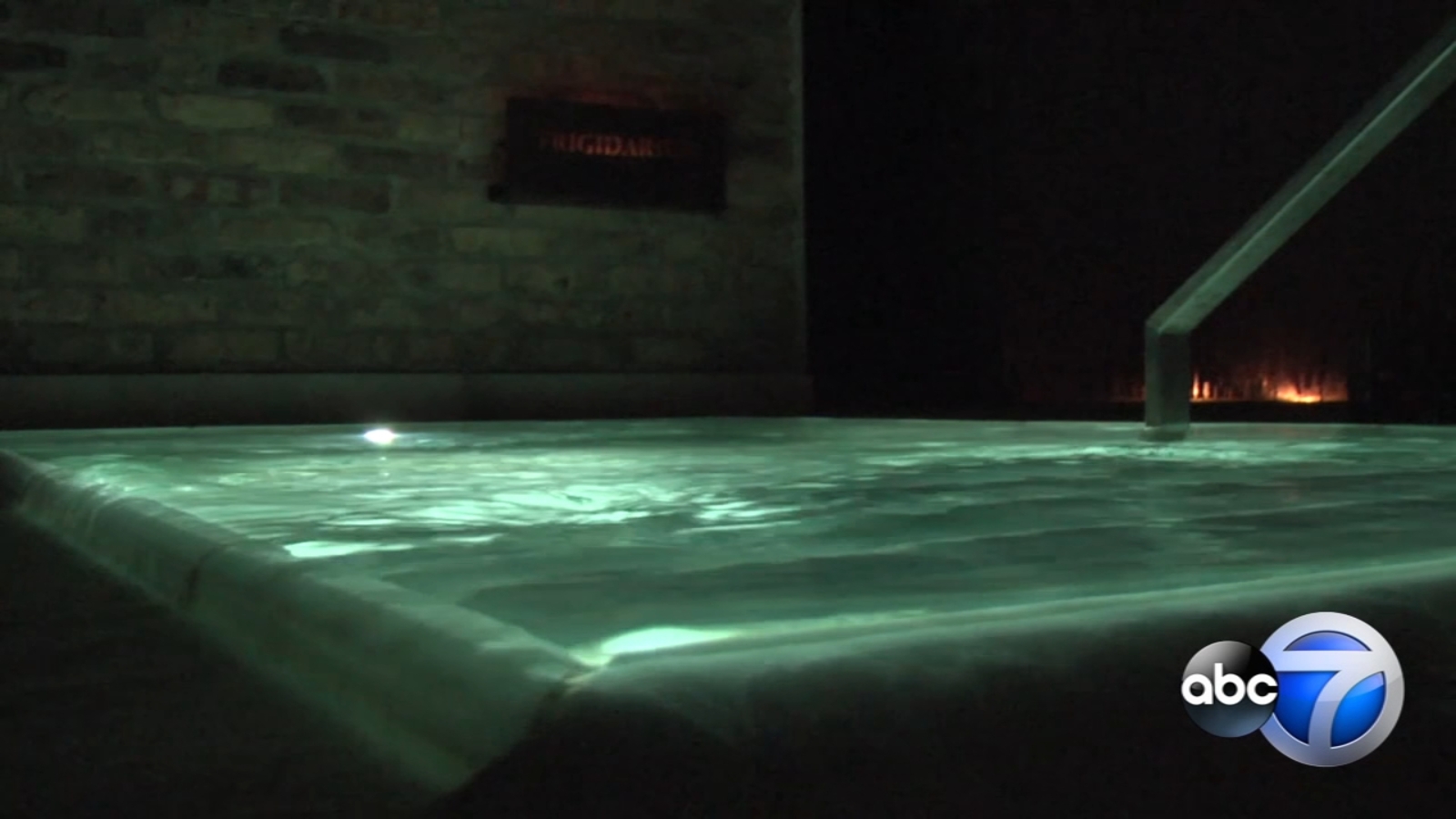 Chicagoans escape city in ancientstyle bath house ABC7 Chicago