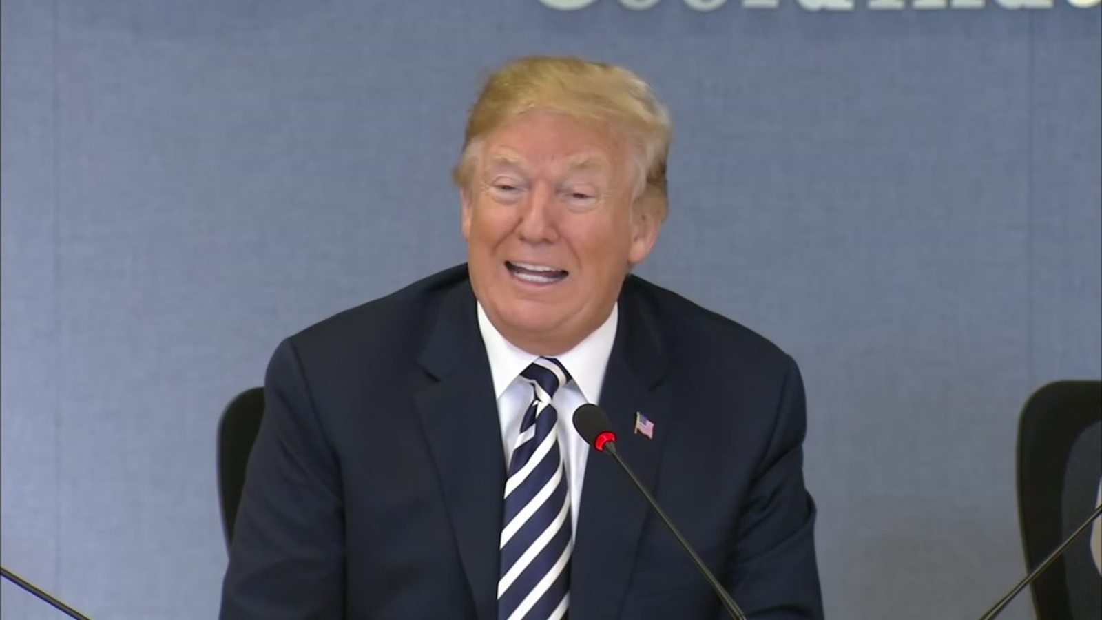 Trump S Hurricane Harvey Rescues Comment Ignites Controversy In Texas Abc13 Houston