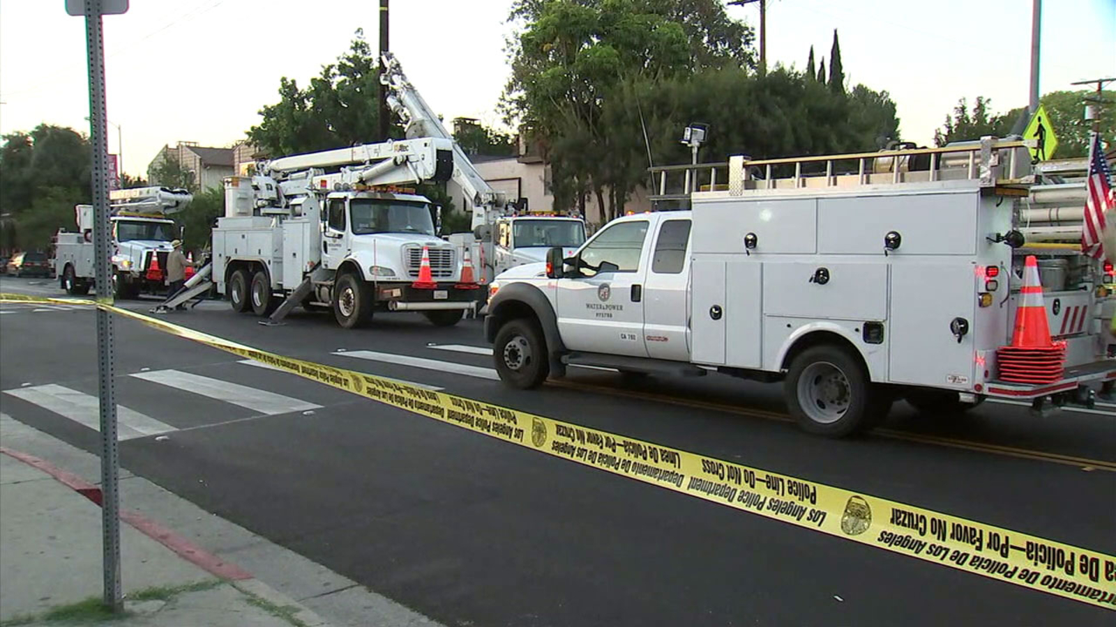 Driver flees scene after crashing into Valley Village power pole ...