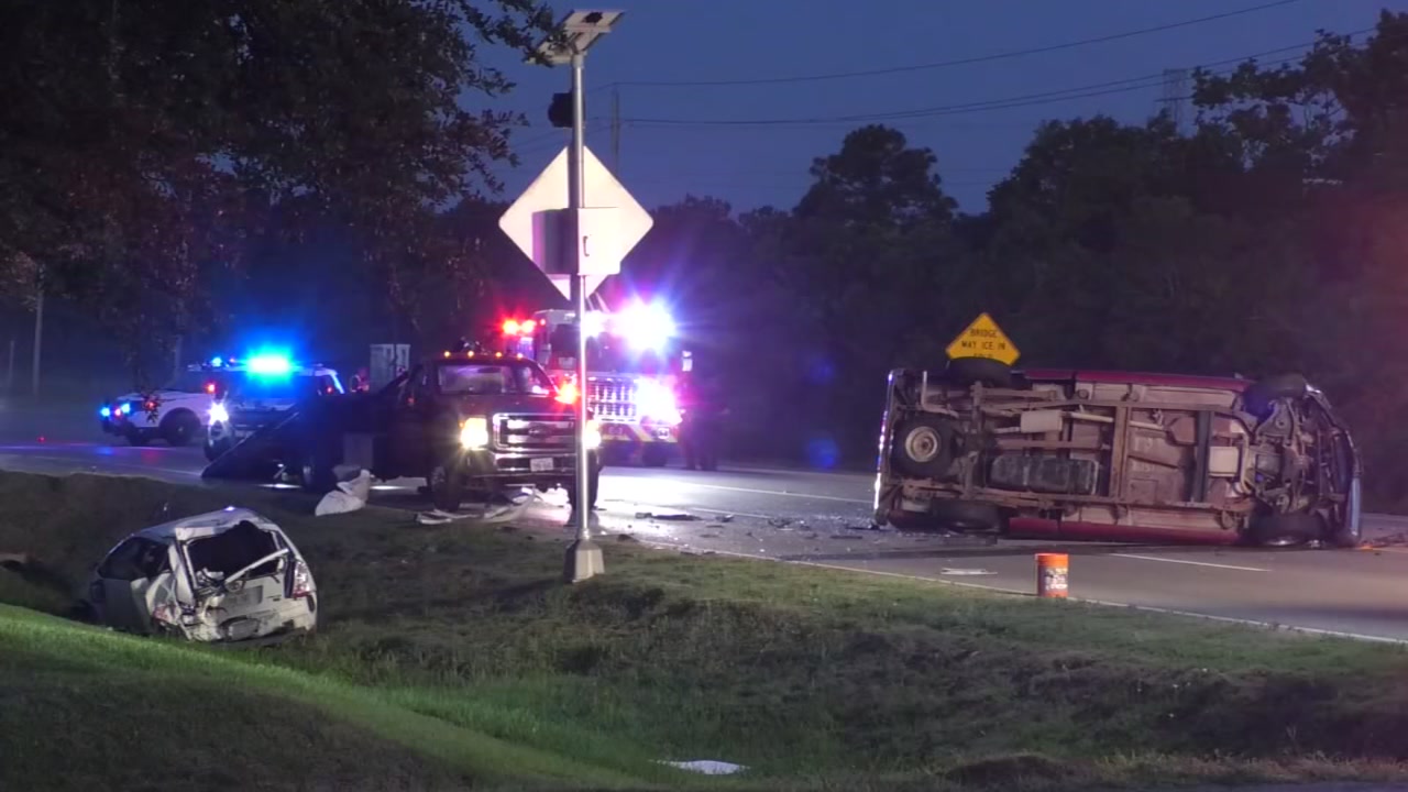 Tow truck driver killed in League City