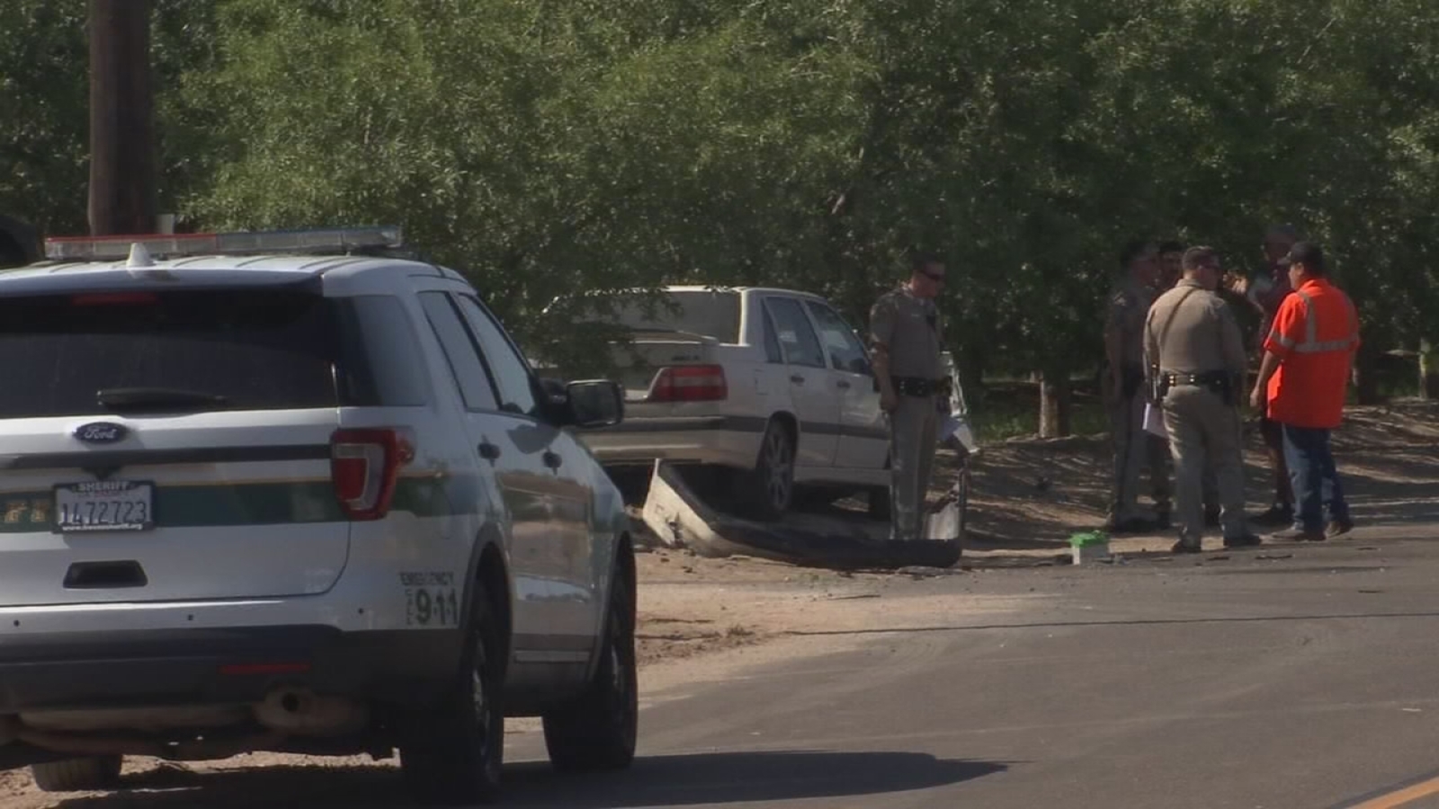 Officials identify victims killed in double fatal car crash in Kerman