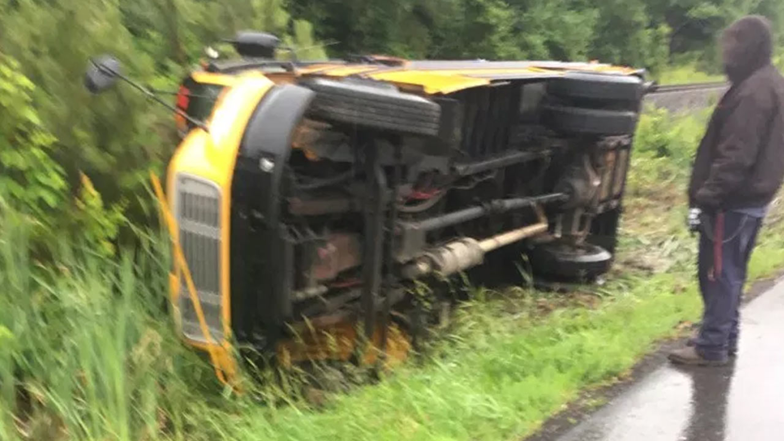 Driver charged after school bus crash in Middletown, Delaware - 6abc ...