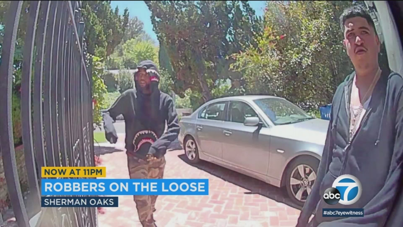 Sherman Oaks Burglars Caught On Camera Abc7 Los Angeles 