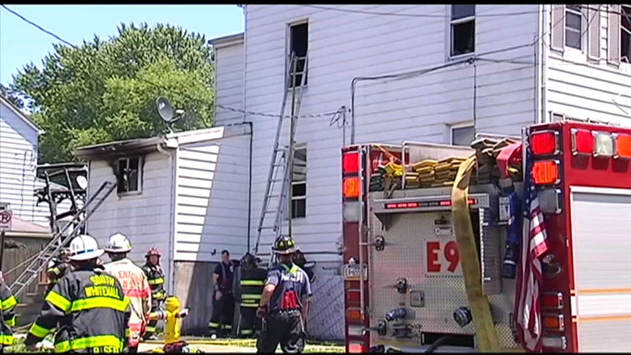 Woman trying to save cat dies in Allentown fire