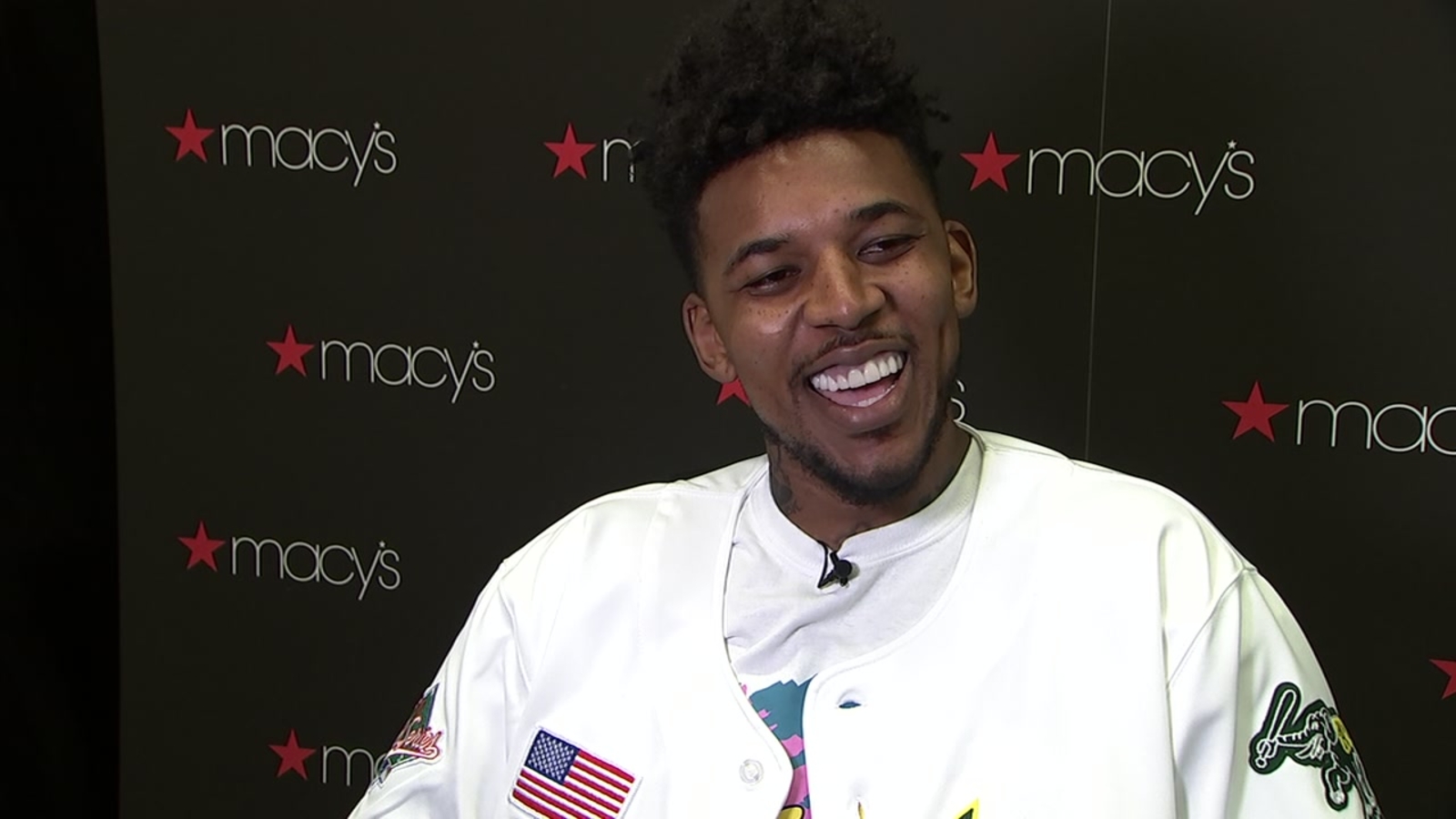 Nick Young talks Oakland A's in rare appearance with shirt on in SF
