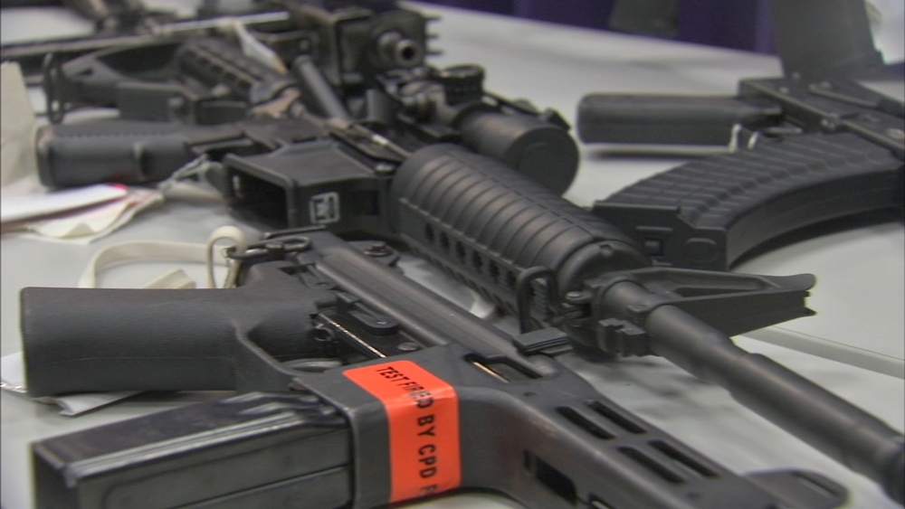 Weekend Watch: 600 bills await action from Gov. Rauner