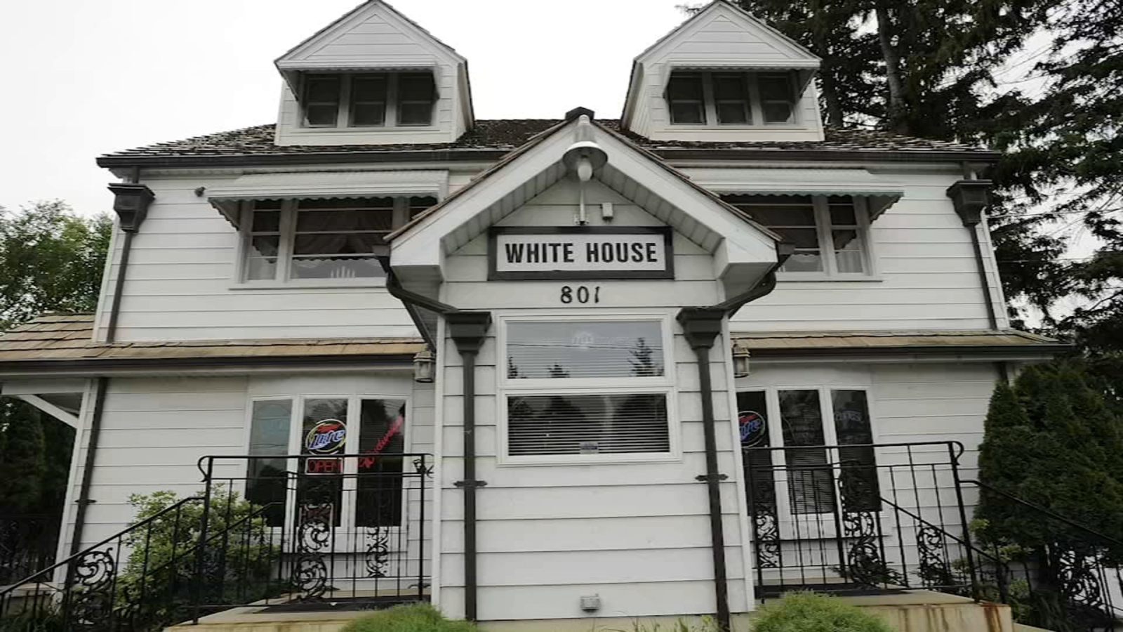 Daily Herald Palatine's White House Inn ABC7 Chicago