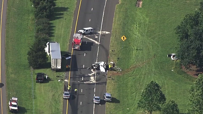 One person dead in crash that closed Durham Freeway - ABC11 Raleigh-Durham