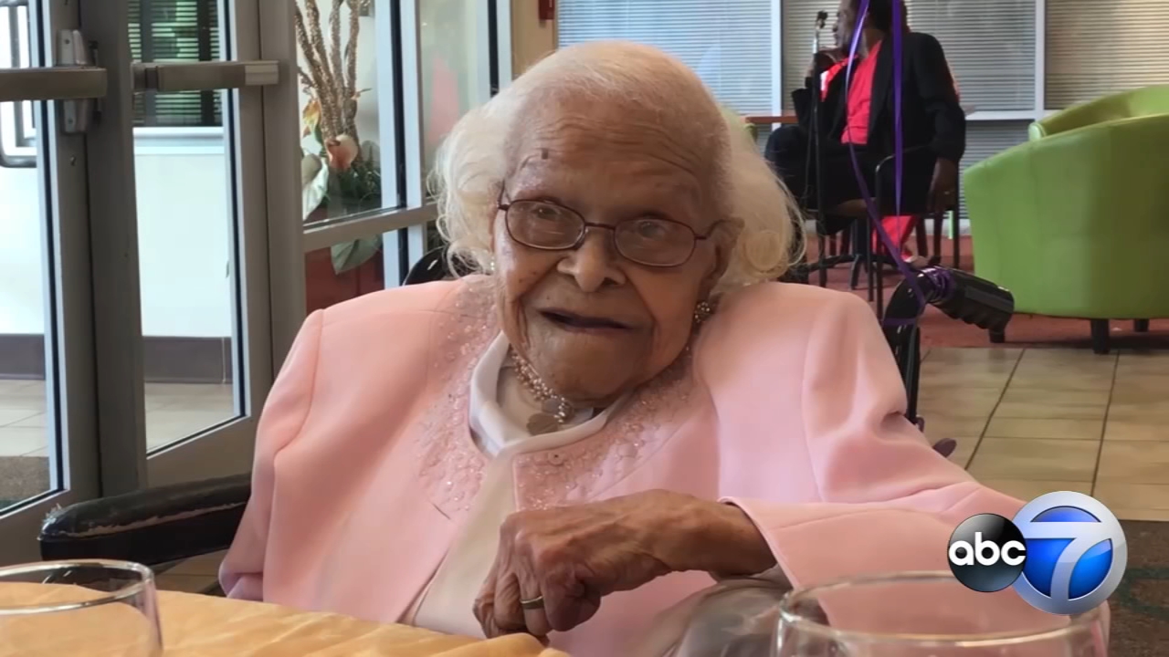 Chicago woman celebrates 108th birthday