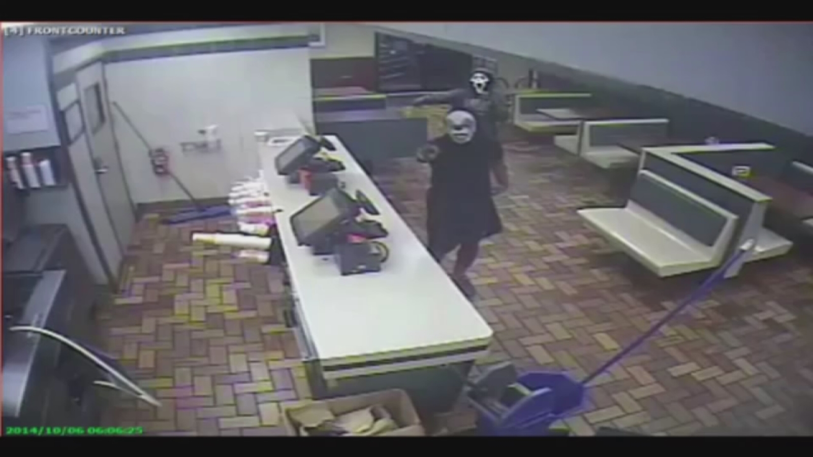 Reward offered for robbers who wore Halloween masks in heist ABC13