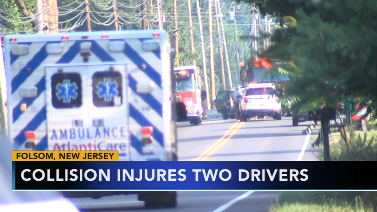 Drivers seriously injured after crash in Folsom, New Jersey
