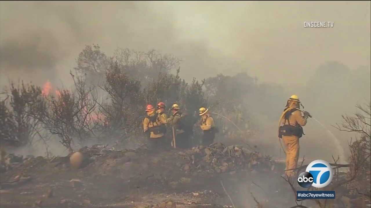 Brush fire scorches 30 acres in Irwindale