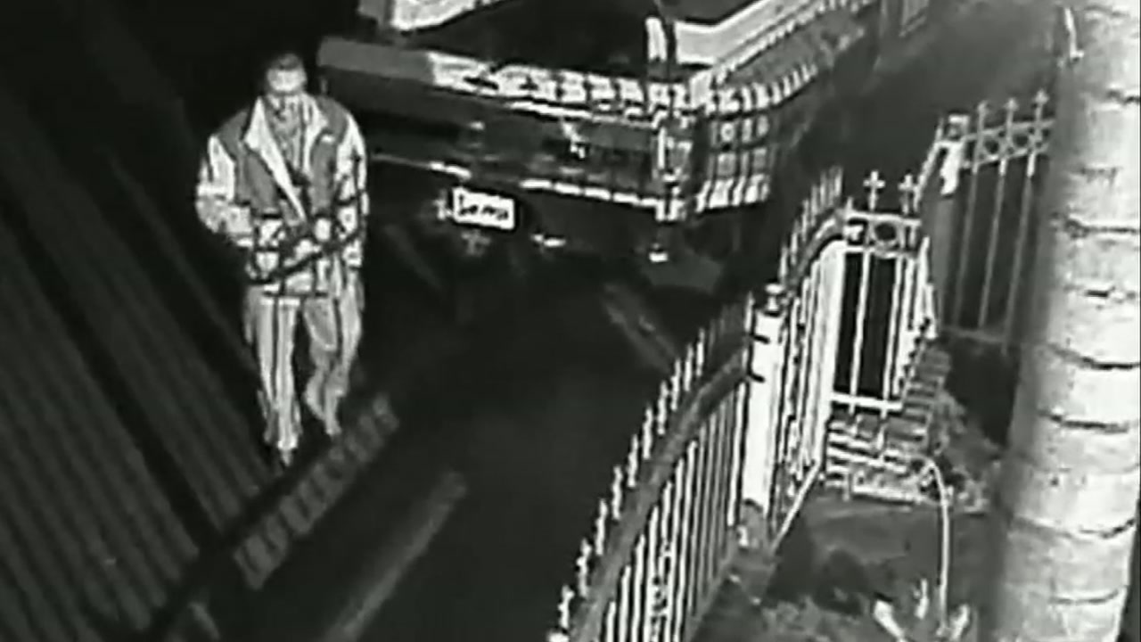 EXCLUSIVE: Police hope new video helps solve 2015 East Palo Alto murder case