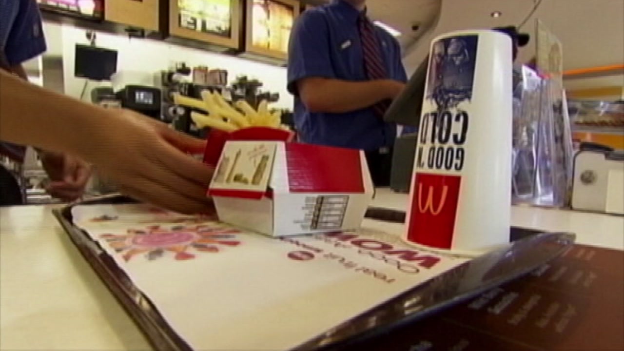 McDonald's customer calls 911 over cold burger and fries