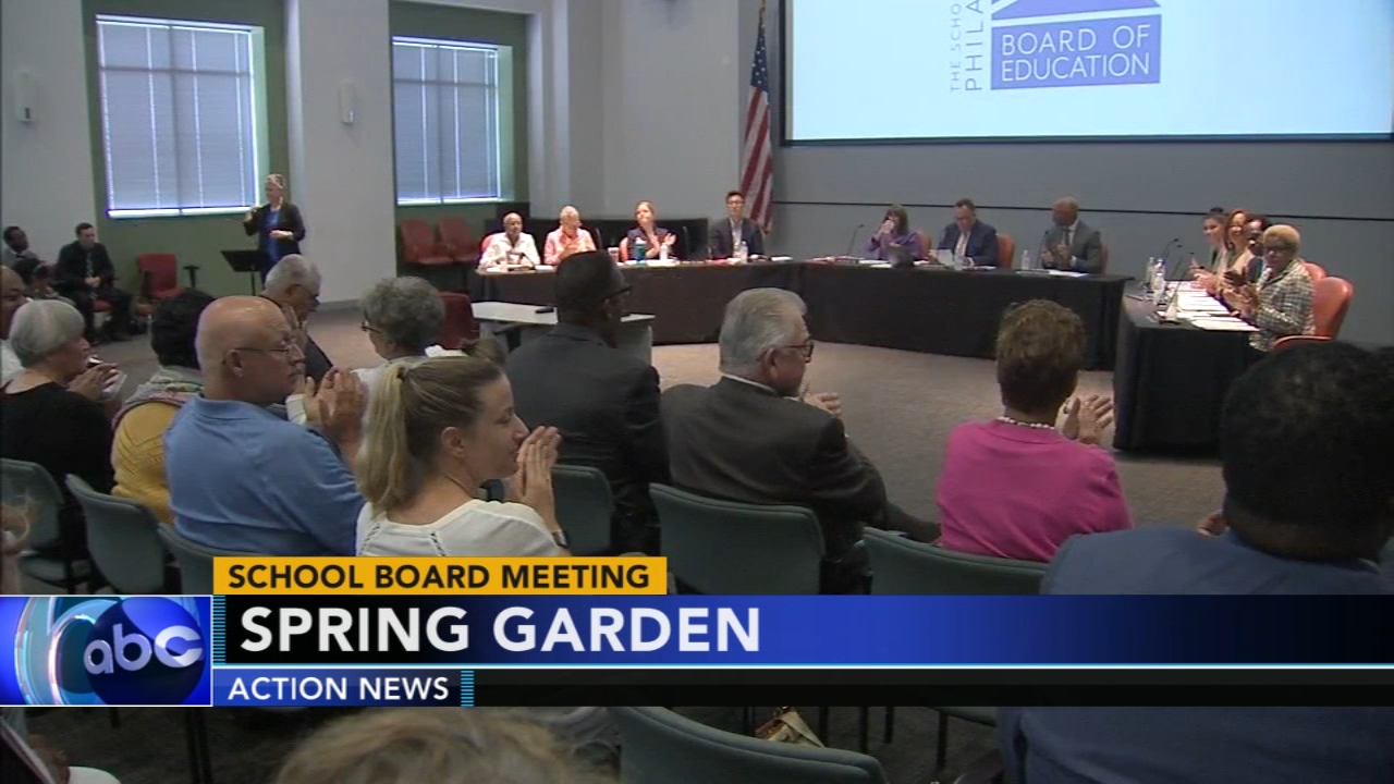 New school board holds first meeting