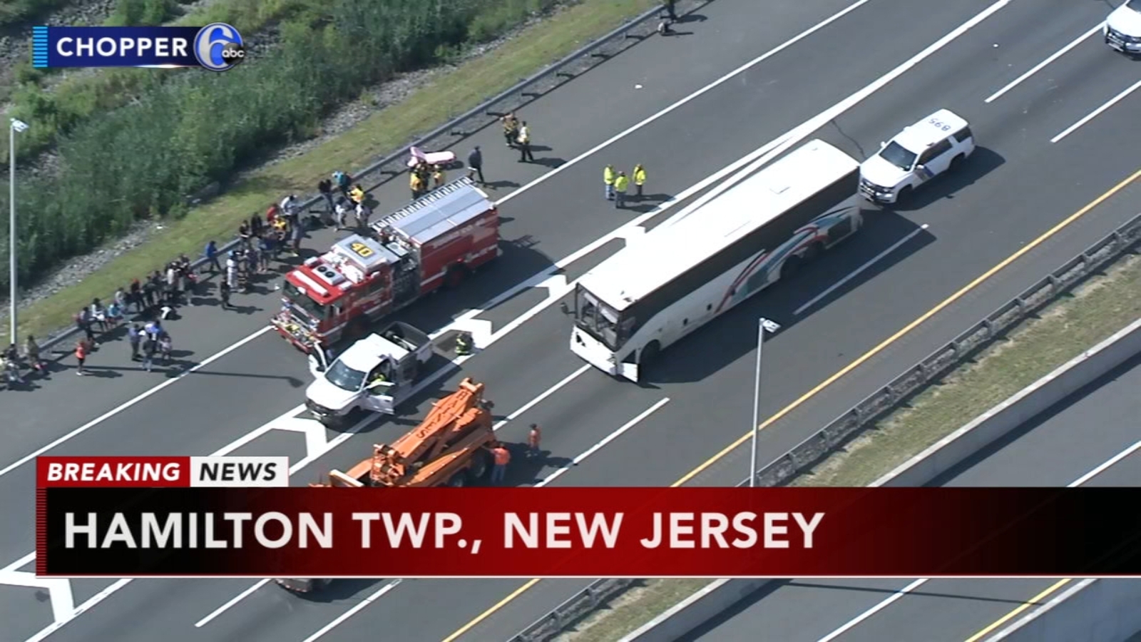 Bus, truck collide on New Jersey Turnpike in Mercer County 6abc