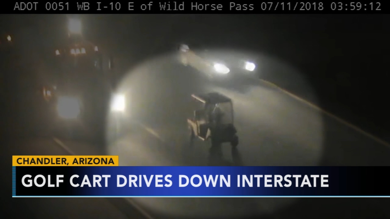 Golf cart drives on Arizona interstate with no lights