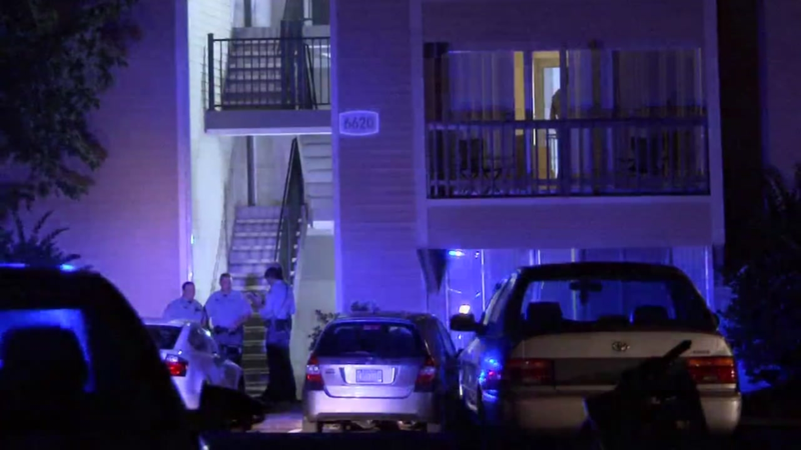 Woman shot in abdomen at Raleigh apartment complex - ABC11 Raleigh-Durham
